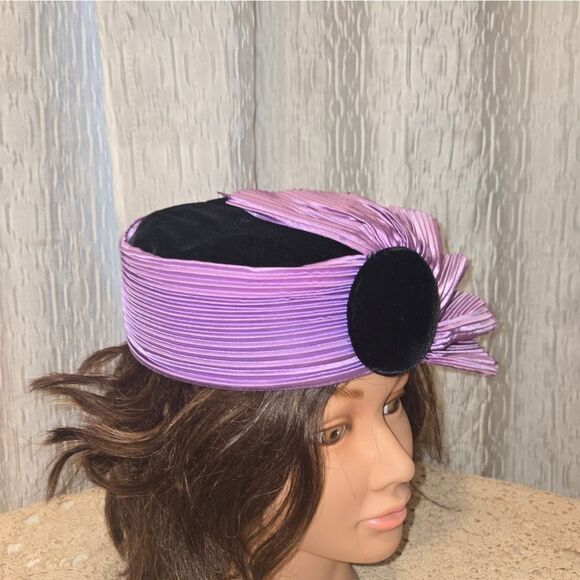 PILLBOX HAT Vintage By Lame Pillbox Fascinator Hat with Pleated Fan - Picture 9 of 12